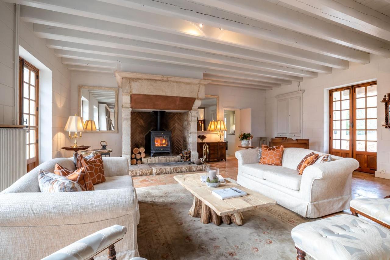 Domaine De L'Oiseau Bed & Breakfast Gergy Екстериор снимка