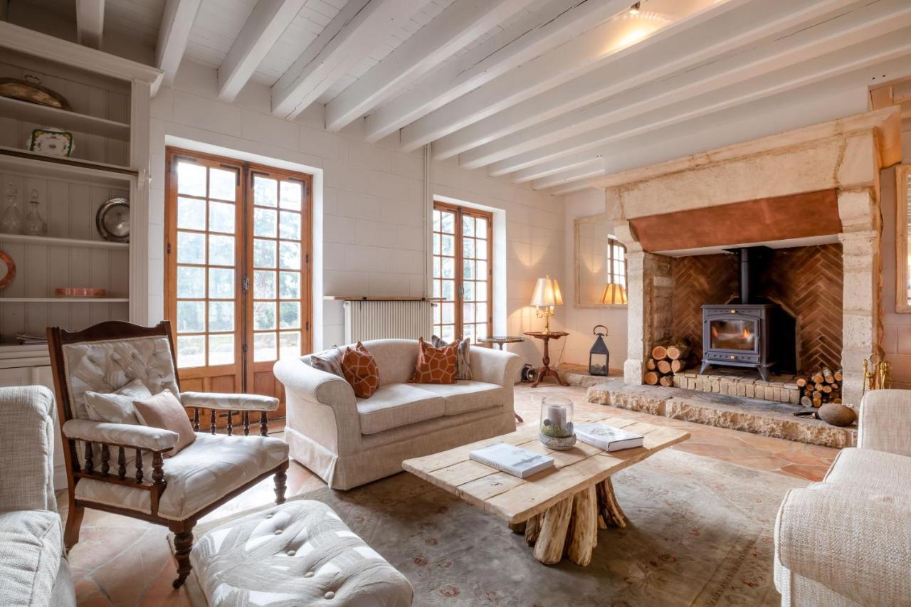 Domaine De L'Oiseau Bed & Breakfast Gergy Екстериор снимка